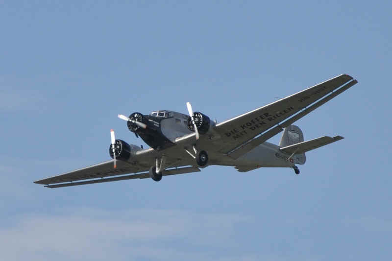 DSC_7175.JPG (142202 Byte)