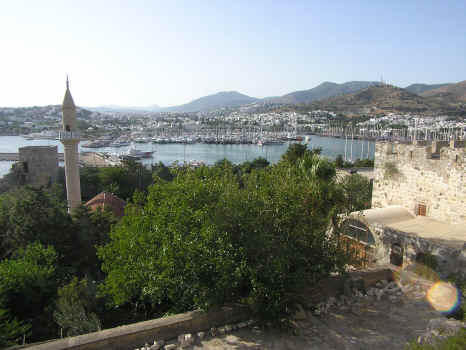 bodrum-harb.JPG (20550 bytes)